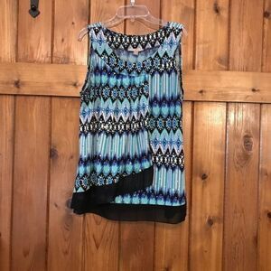 Women’s medium sleeveless top 